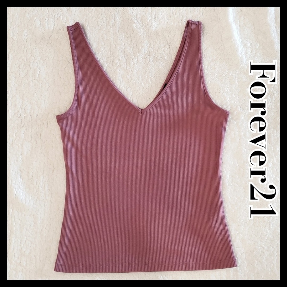 $  3/$15 Forever21:Size:M/ Mauve V Neckline Ribbed Tank